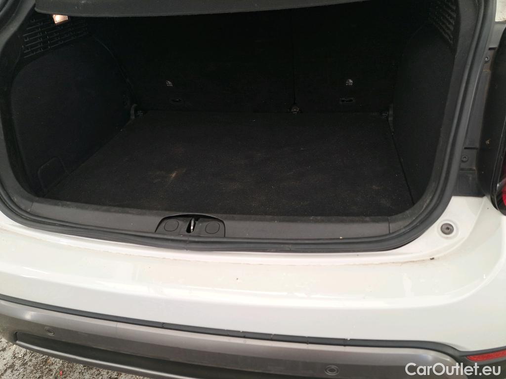  Fiat  500 FIAT X / 2018 / 5P / SUV 1.0 FFly T T3 120ch Cross #36