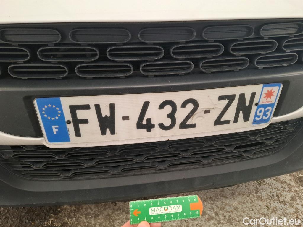  Citroen  C3  Feel Business 1.5 BlueHDI 100CV BVM6 E6d #38