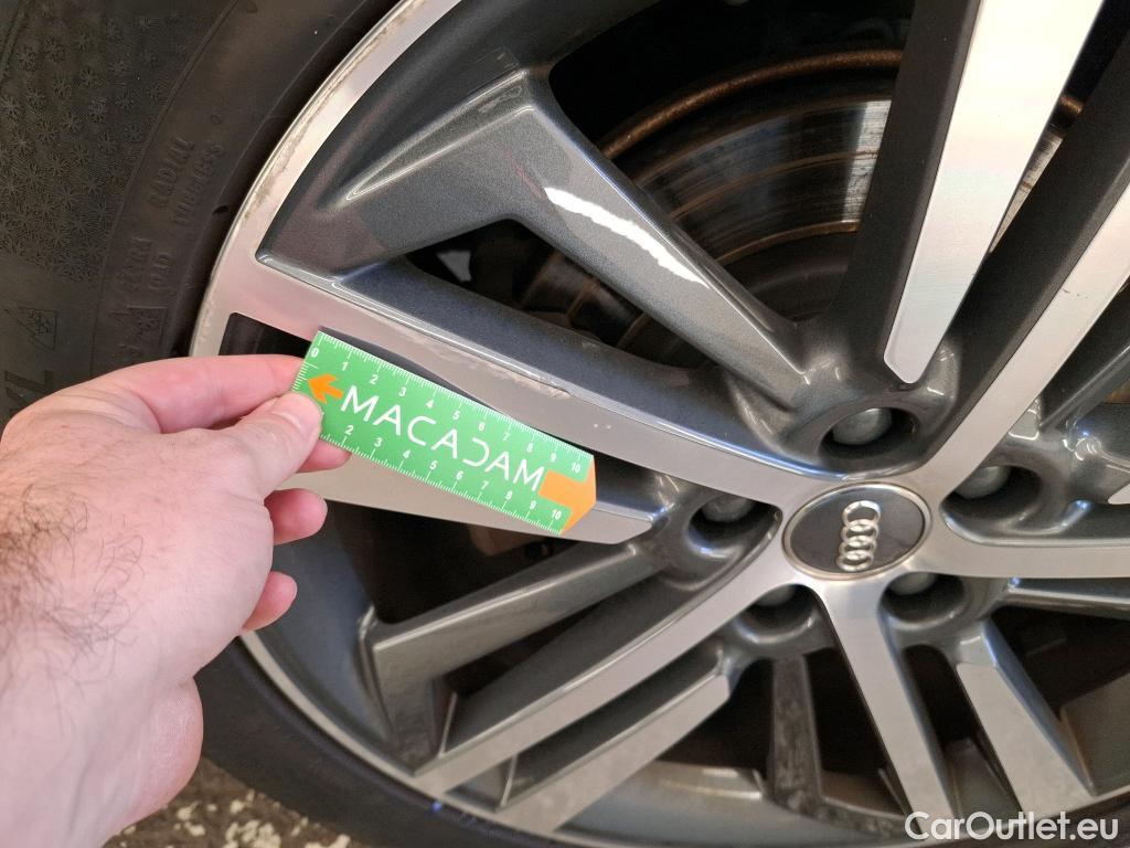  Audi  Q5 AUDI  / 2018 / 5P / SUV 55 TFSI e 367 QTT S TRONIC 7 S LINE #40