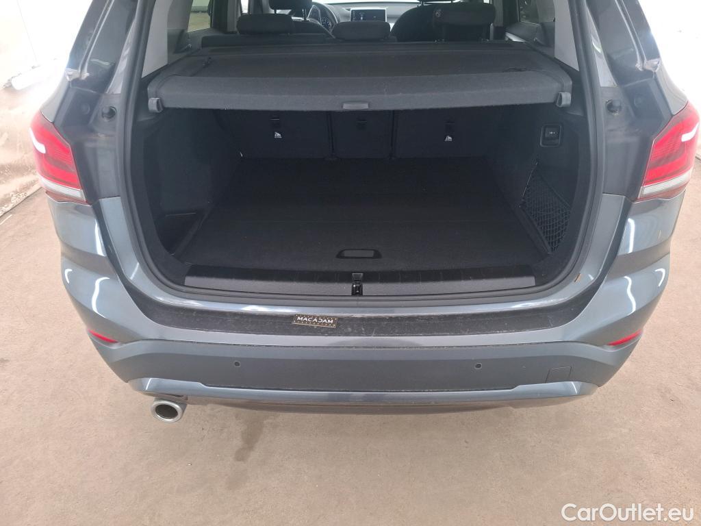  Bmw  X1 Série  sDrive18i Lounge 1.5 135CV BVA7 E6d #1