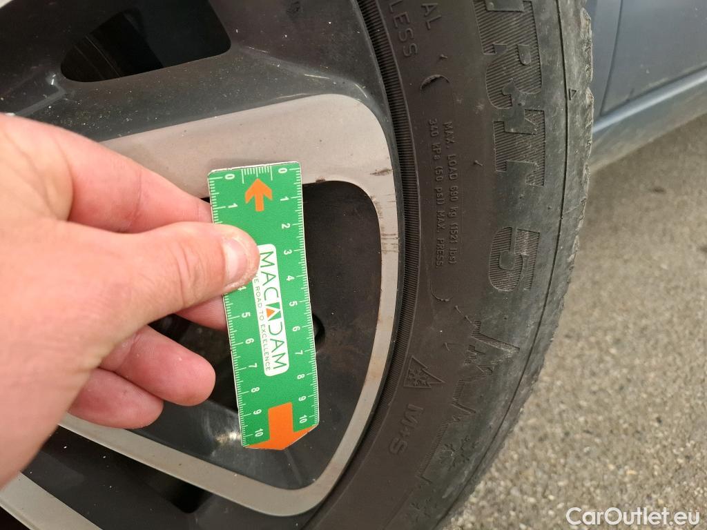  Citroen  C4 Picasso /Spacetourer Business + 1.5 BlueHDi 130CV BVM6 E6dT #42