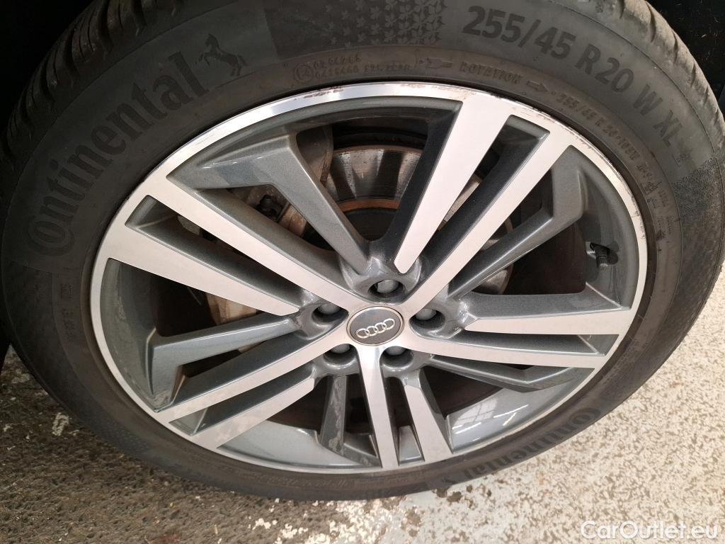  Audi  Q5 AUDI  / 2018 / 5P / SUV 55 TFSI e 367 QTT S TRONIC 7 S LINE #47