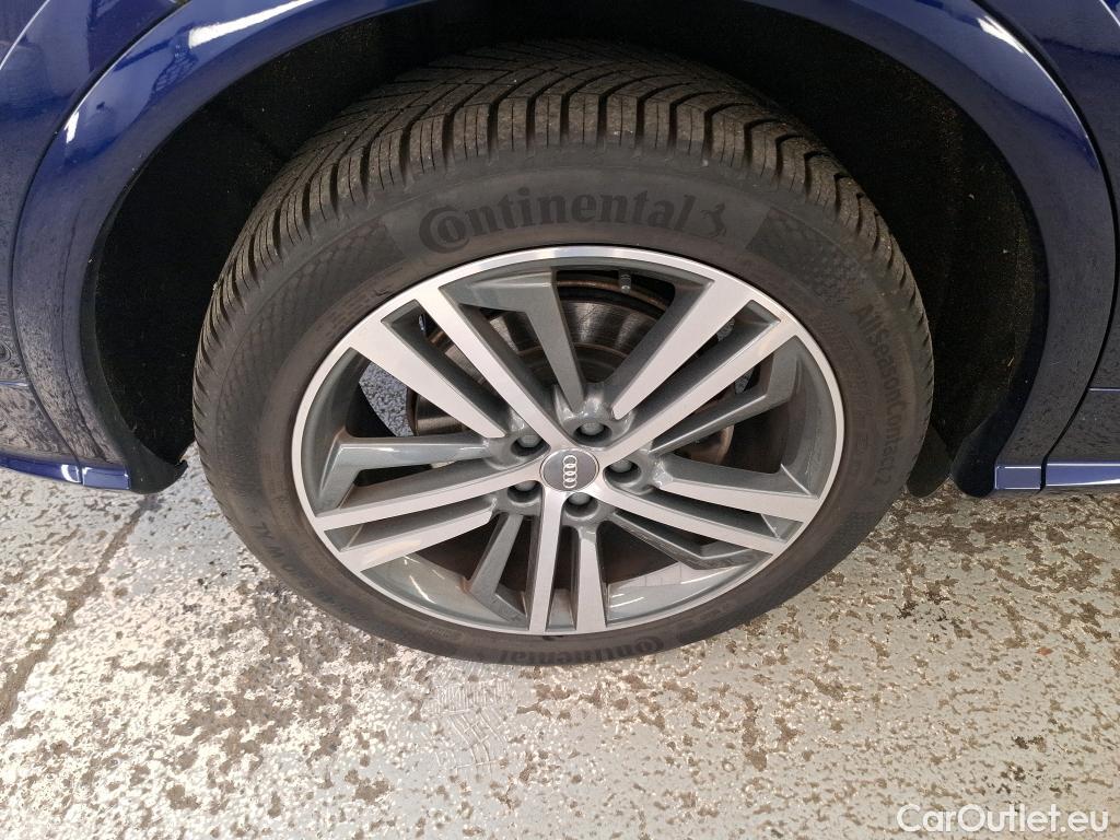  Audi  Q5 AUDI  / 2018 / 5P / SUV 55 TFSI e 367 QTT S TRONIC 7 S LINE #41