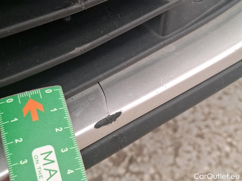  Peugeot  2008  Allure Business 1.2 PureTech 130CV BVA8 E6d #15