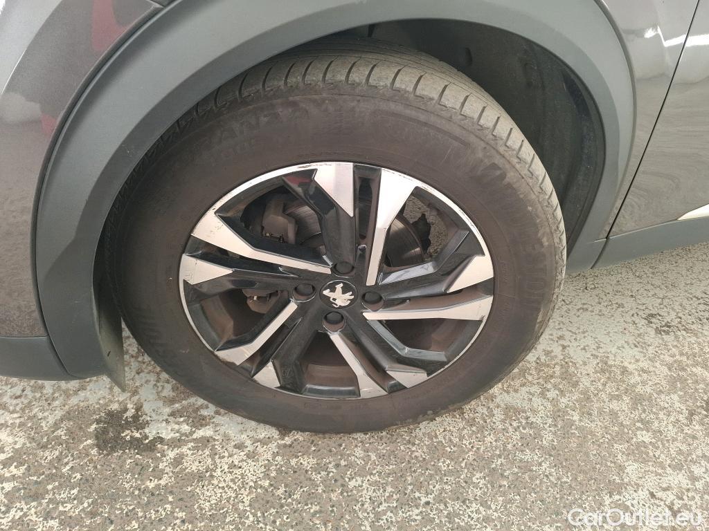  Peugeot  2008  Allure Business 1.2 PureTech 130CV BVA8 E6d #35