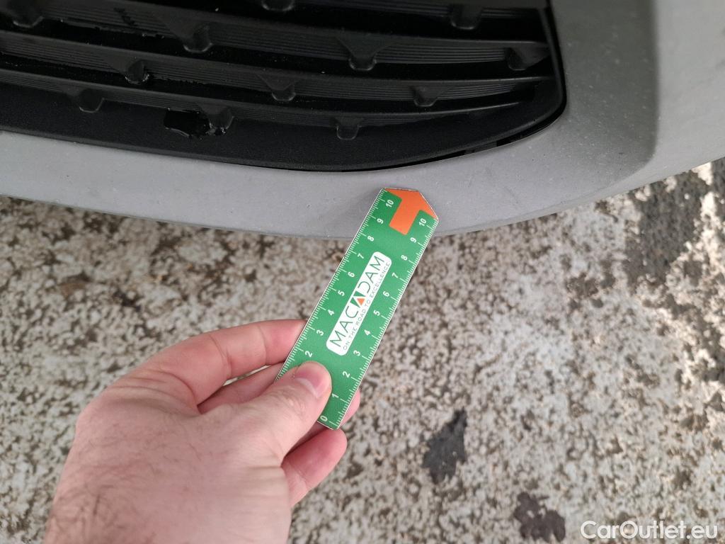  Hyundai  Konna HYUNDAI Kona / 2020 / 5P / SUV 1.6 CRDI 136 HYBRID 48V DCT-7 BUSINESS #44