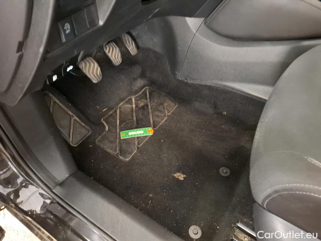  Nissan  Qashqai NISSAN  / 2017 / 5P / Crossover 1.5 DCI 115 Business Edition #1