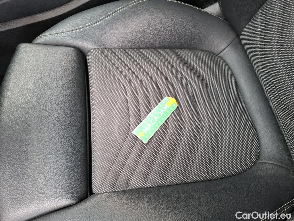  Mercedes  A-Klasse MERCEDES-BENZ Classe A Compact / 2018 / 5P / Berline A 180 d Business Line 8G-DCT #1