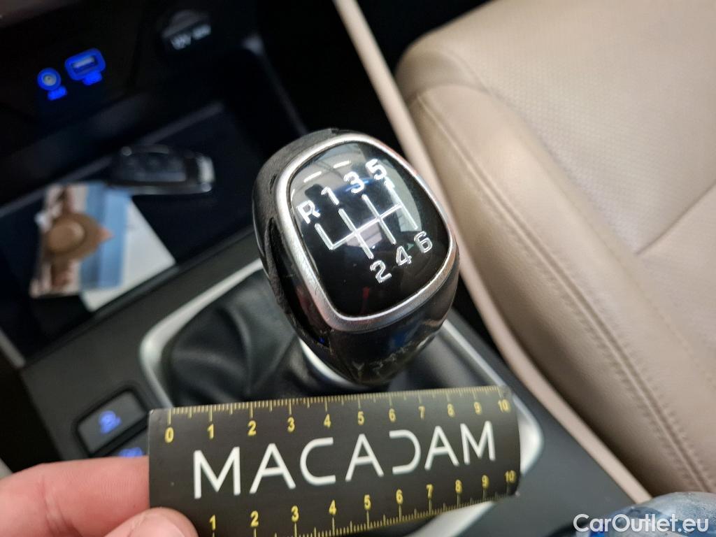  Hyundai  Tucson  Executive 2WD 2.0 CRDi 135CV BVM6 E6 #4