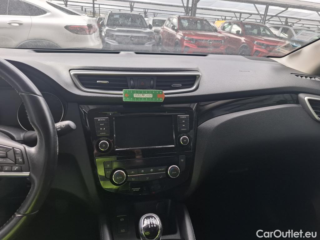  Nissan  Qashqai NISSAN  / 2017 / 5P / Crossover 1.5 DCI 115 Business Edition #26