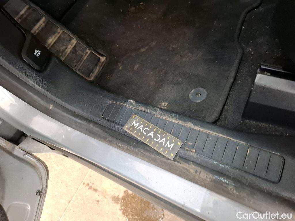  Ford  Kuga  Titanium Hybrid 2.5 190CV BVA6 E6dT #13