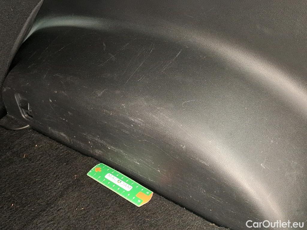  Hyundai  Tucson  Business Mild-Hybrid 2WD 1.6 CRDI 135CV BVA7 E6d #5