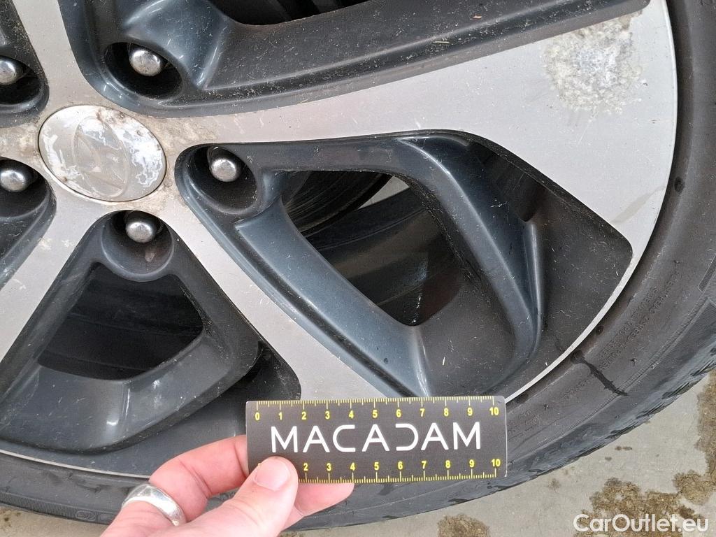  Hyundai  Tucson  Executive 2WD 2.0 CRDi 135CV BVM6 E6 #17