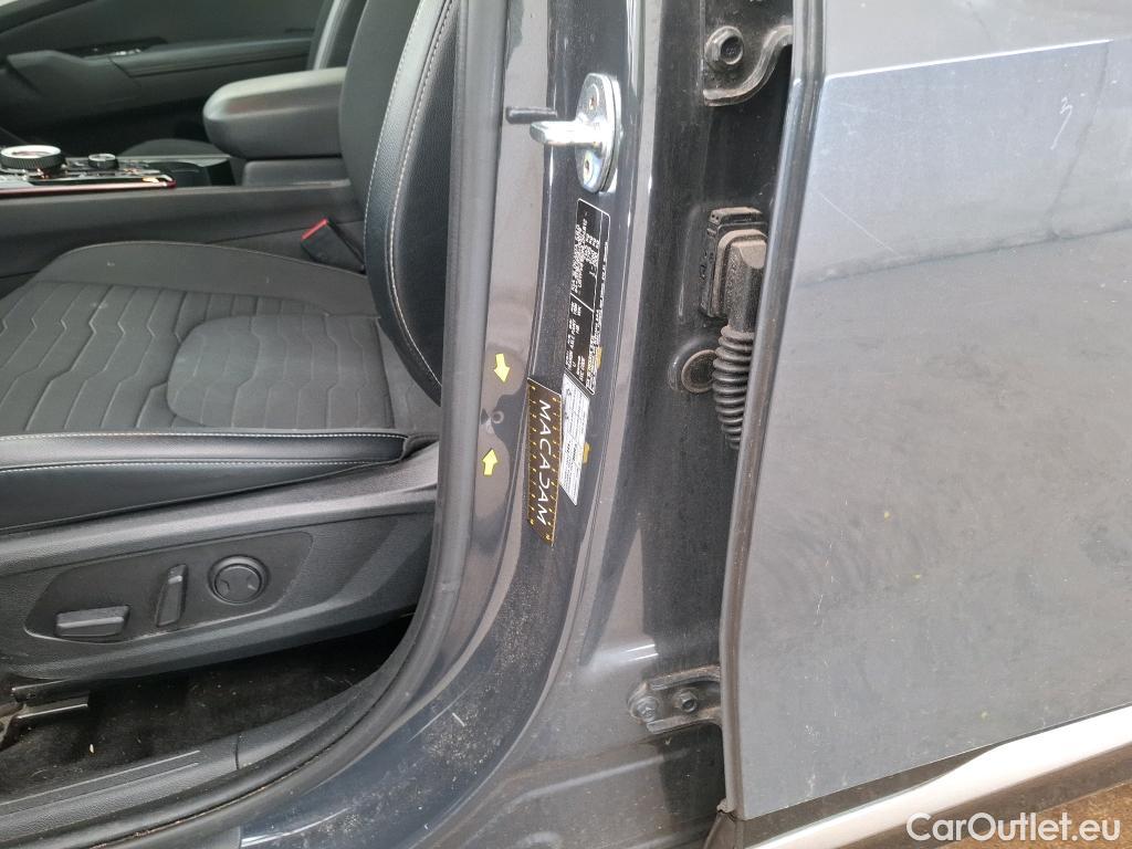  KIA  Sportage KIA  / 2021 / 5P / SUV 1.6 T-GDI 150 MHEV DCT7 DESIGN #1