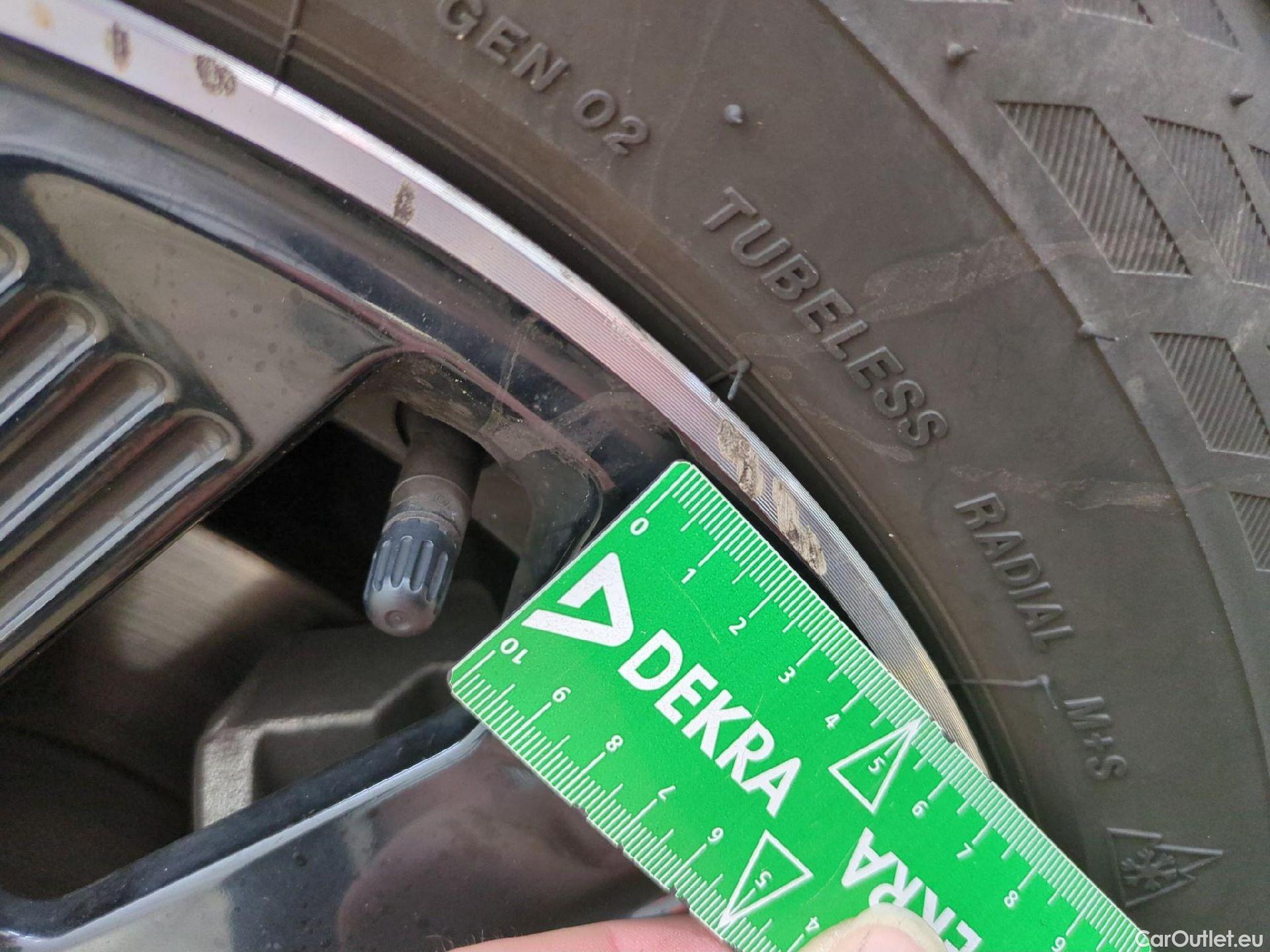  KIA  Niro  Active 1.6 140CV BVA6 E6d #13