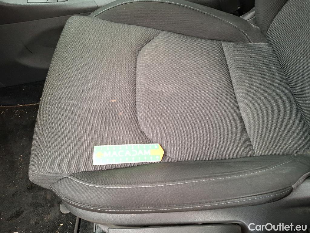  Hyundai  i30  SW Business 1.6 CRDi 115CV BVM6 E6d #16