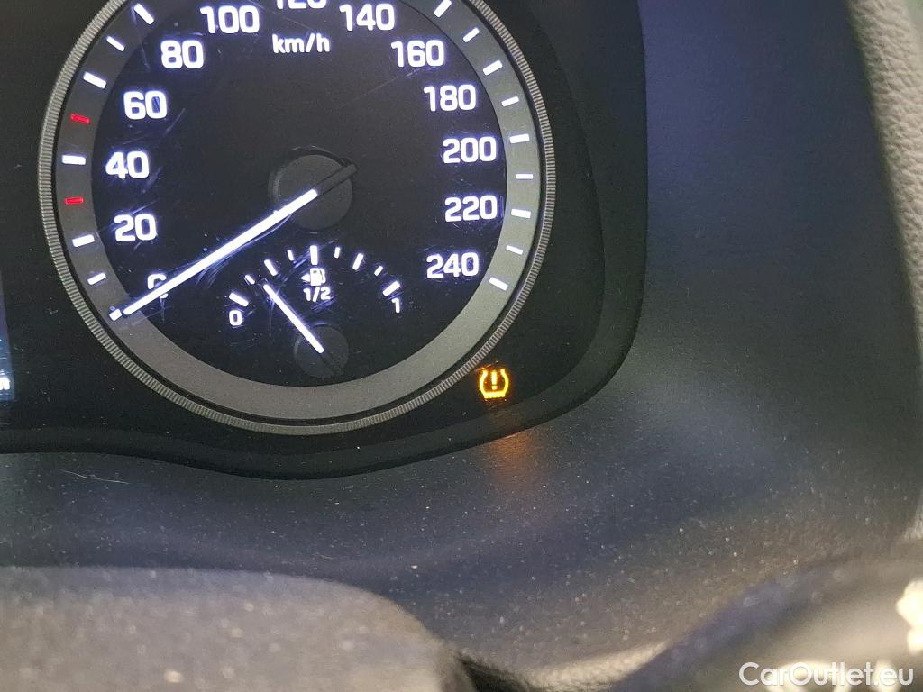  Hyundai  Tucson  Executive 2WD 2.0 CRDi 135CV BVM6 E6 #21