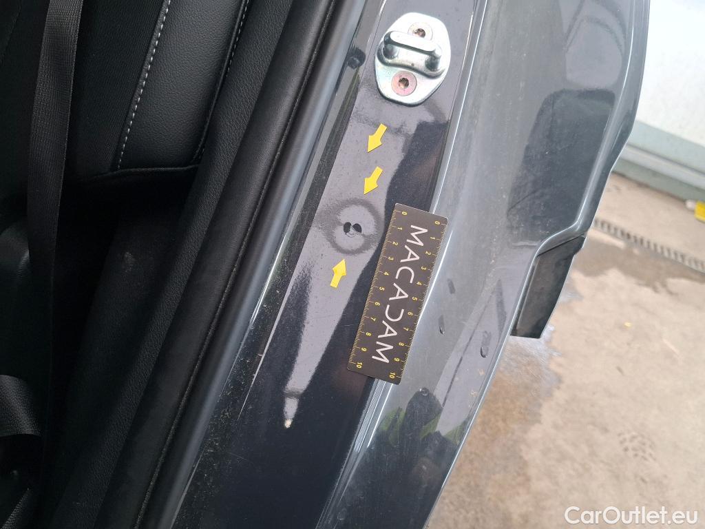  KIA  Sportage KIA  / 2021 / 5P / SUV 1.6 T-GDI 150 MHEV DCT7 DESIGN #10