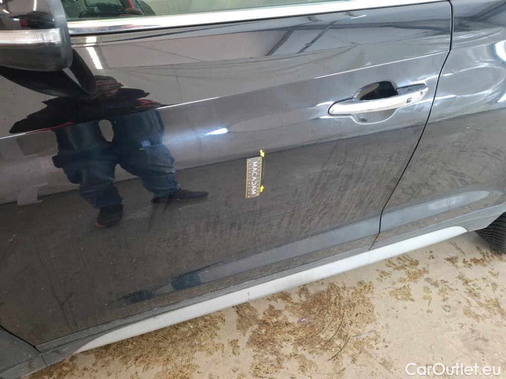  Hyundai  Tucson  Executive 2WD 2.0 CRDi 135CV BVM6 E6 #27