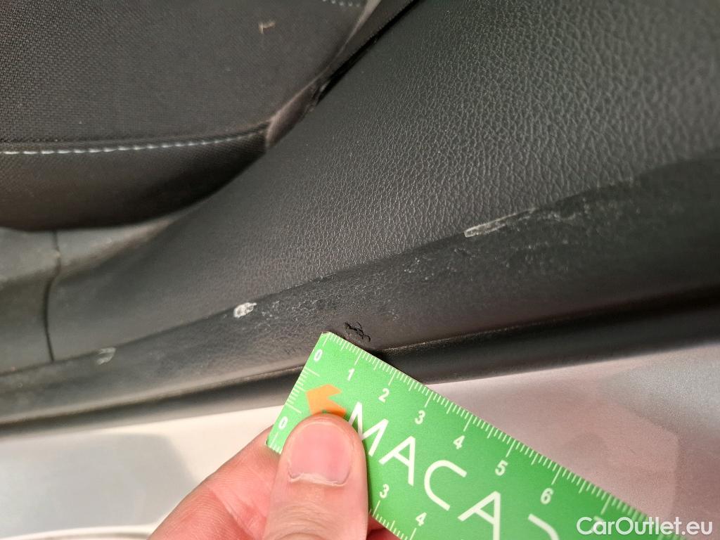  Hyundai  i30  SW Business 1.6 CRDi 115CV BVM6 E6d #12