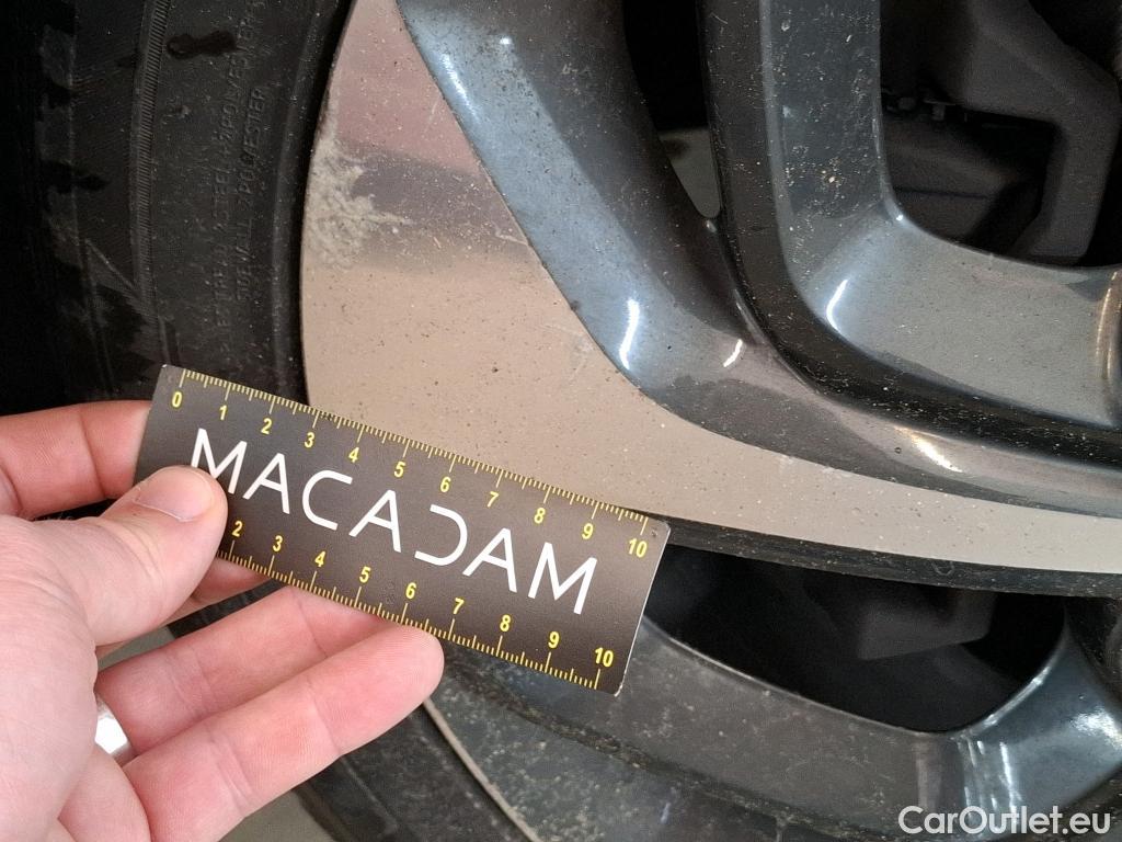  Hyundai  Tucson  Executive 2WD 2.0 CRDi 135CV BVM6 E6 #25