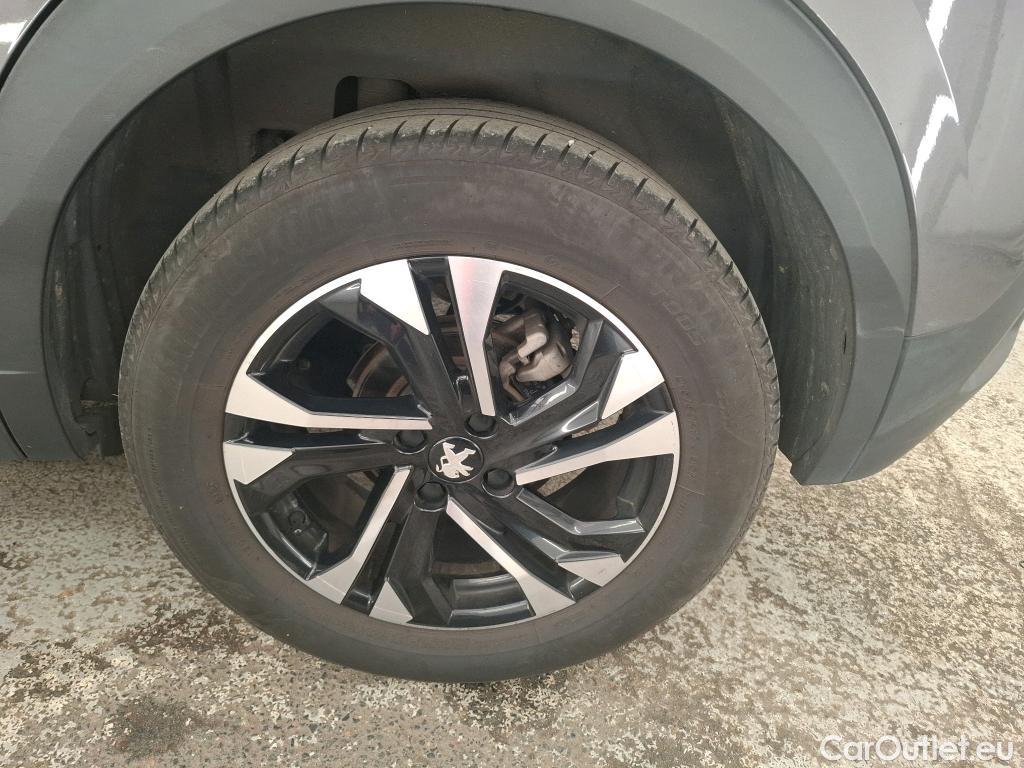  Peugeot  2008  Allure Business 1.2 PureTech 130CV BVA8 E6d #30
