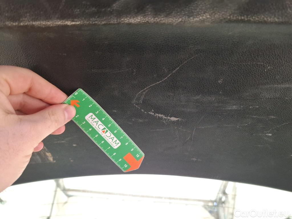  Hyundai  Konna HYUNDAI Kona / 2020 / 5P / SUV 1.6 CRDI 136 HYBRID 48V DCT-7 BUSINESS #24