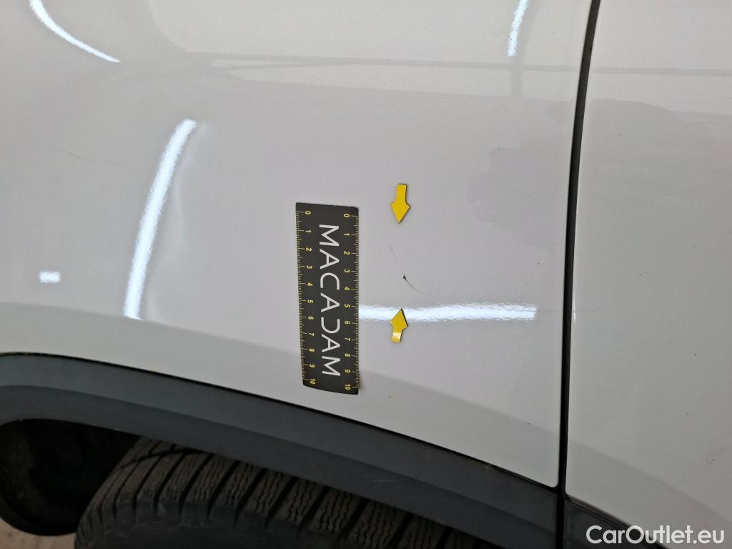  Mercedes  GLA MERCEDES-BENZ  / 2020 / 5P / SUV 2.0  200 D BUSINESS LINE DCT #4