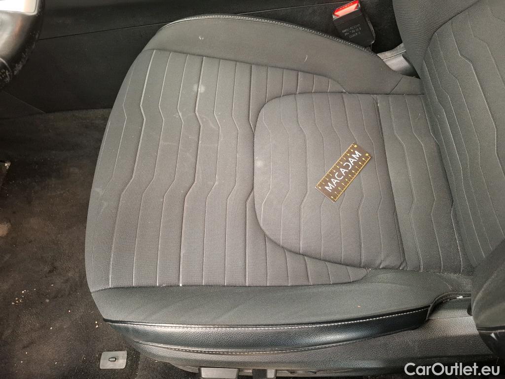  KIA  Sportage KIA  / 2021 / 5P / SUV 1.6 T-GDI 150 MHEV DCT7 DESIGN #18