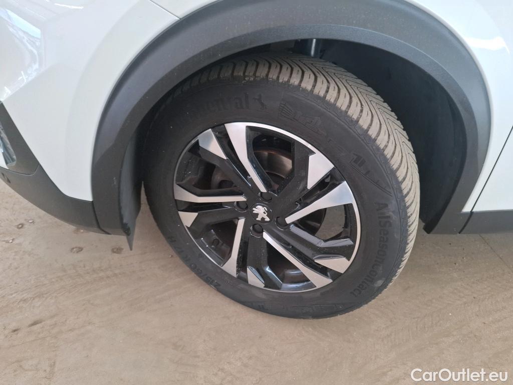  Peugeot  2008 PEUGEOT  / 2019 / 5P / Crossover 1.2 PT 130 GT Line (Ex 028N) #22