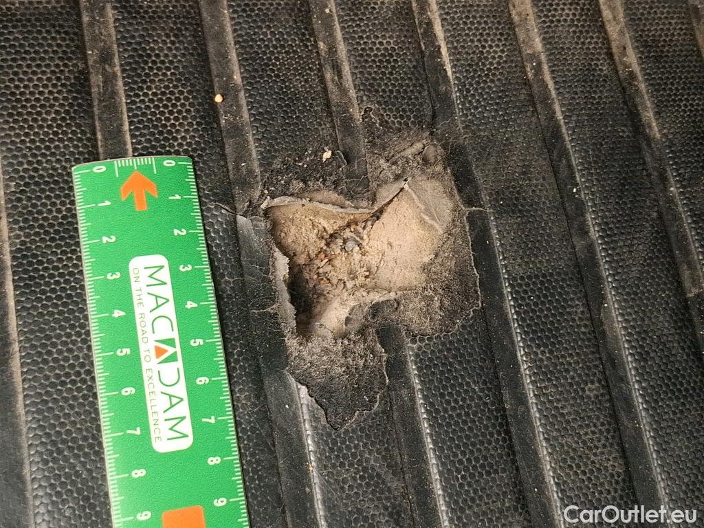  Peugeot  2008  Allure Business 1.2 PureTech 130CV BVA8 E6d #3