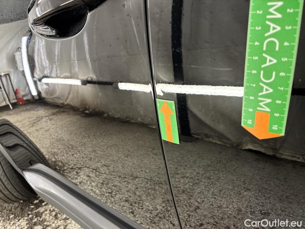  Peugeot  3008 PEUGEOT  / 2020 / 5P / SUV BlueHDi 130 S&S EAT8 Active Busine #11