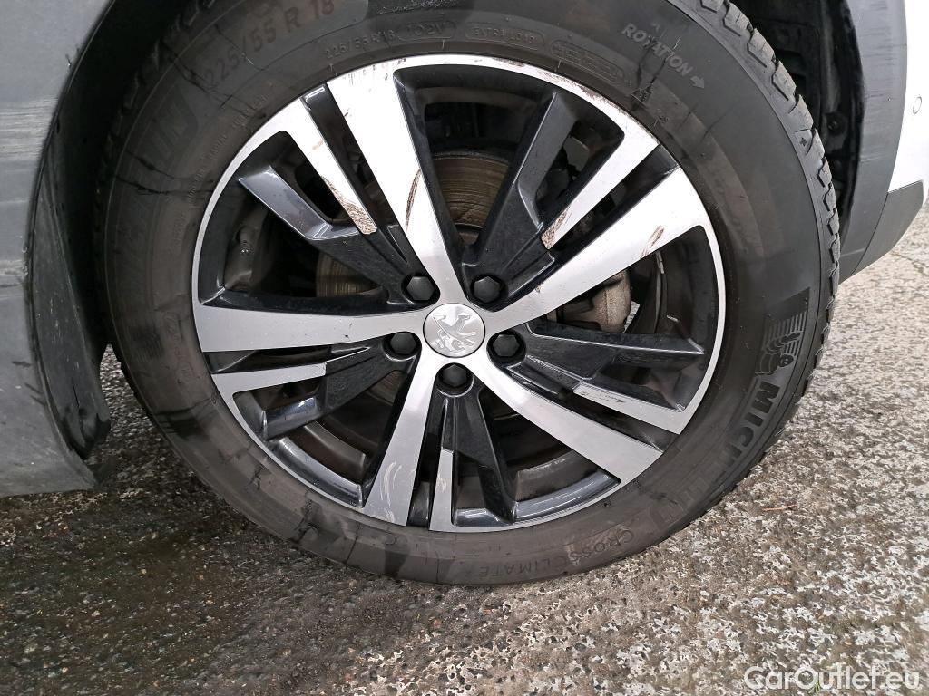  Peugeot  3008  Allure Pack 1.5 HDi 130CV BVM6 E6d #30