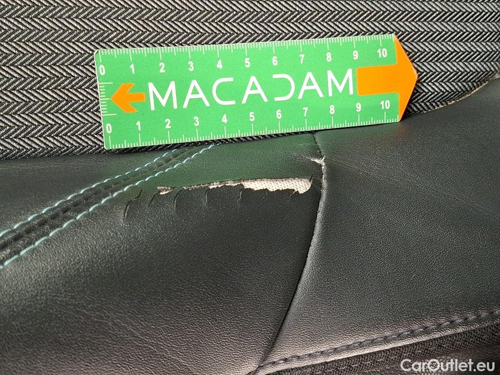  Peugeot  3008  Allure Pack 1.5 HDi 130CV BVA8 E6d #19