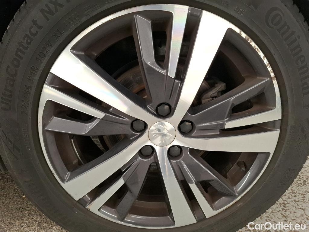  Peugeot  3008  Allure Pack 1.5 HDi 130CV BVA8 E6d #21