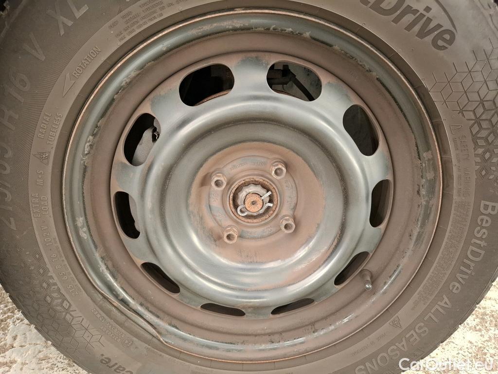  Peugeot  2008  Active Business 1.5 HDi 100CV BVM6 E6d #57