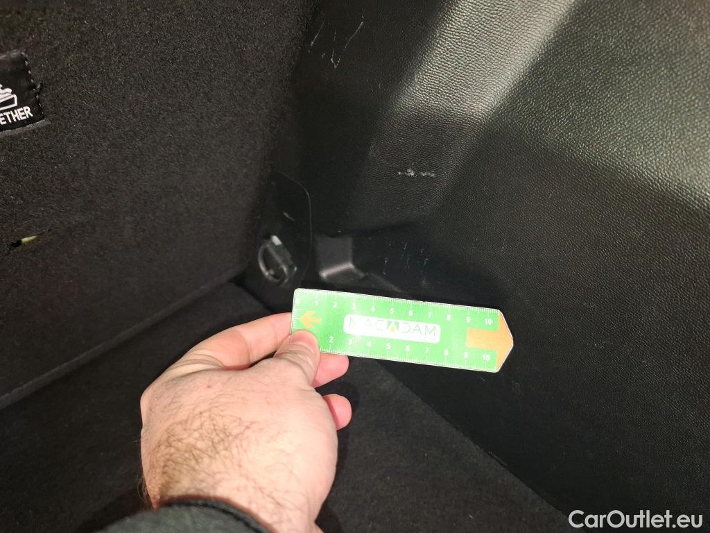  Peugeot  2008  Active Business 1.5 HDi 110CV BVM6 E6d #38