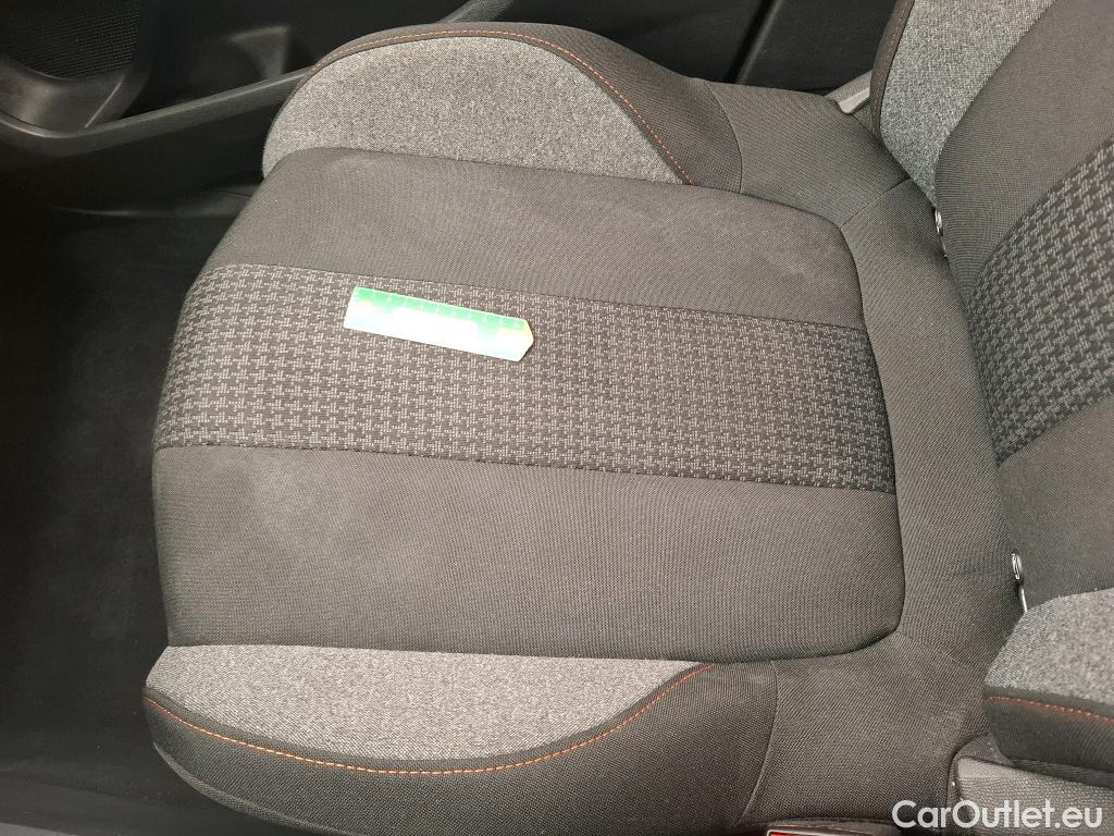  Peugeot  3008  II Active Pack 1.5 HDi 130CV BVA8 E6d #19