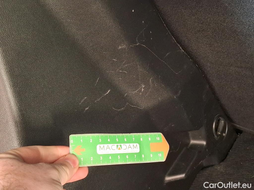  Peugeot  2008  Active Business 1.5 HDi 110CV BVM6 E6d #12