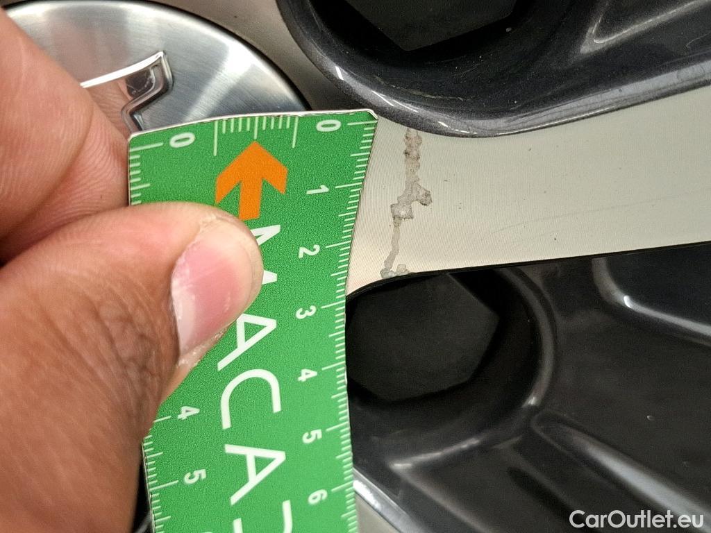  Peugeot  3008  Allure Pack 1.5 HDi 130CV BVA8 E6d #33