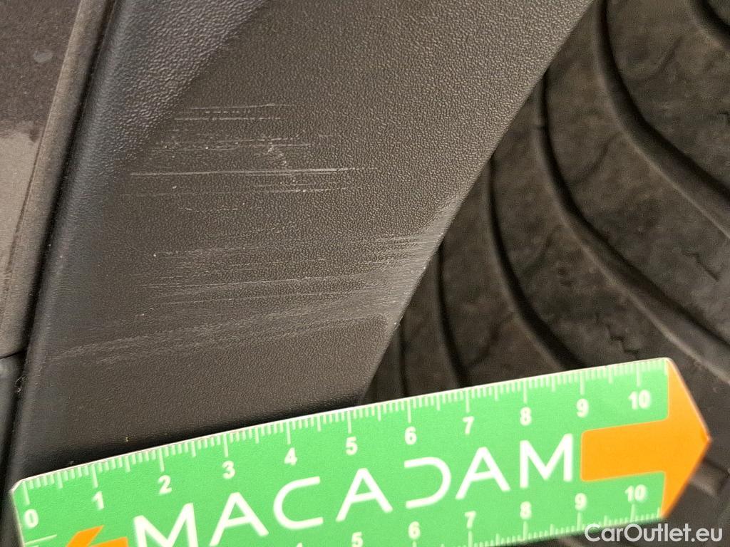  Peugeot  2008  Active Business 1.5 HDi 100CV BVM6 E6d #98