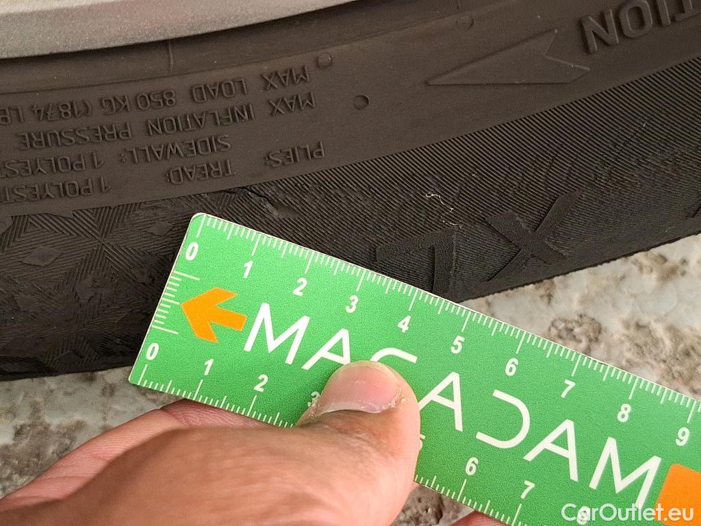  Peugeot  2008  Active Business 1.5 HDi 100CV BVM6 E6d #36