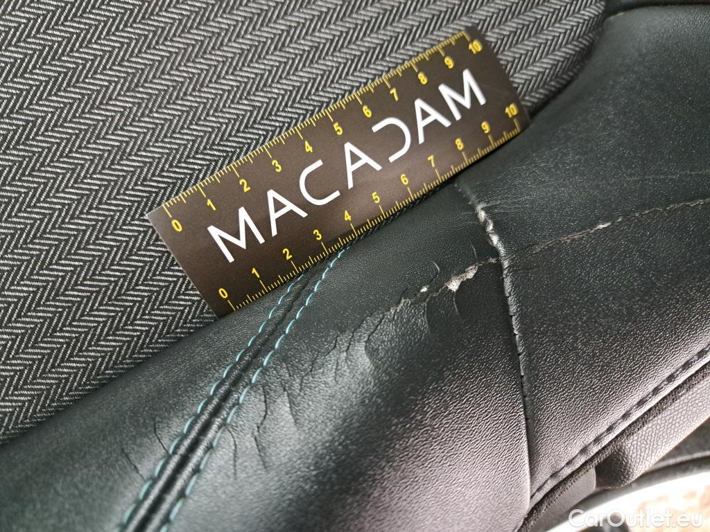  Peugeot  3008  Allure Pack 1.5 HDi 130CV BVM6 E6d #23