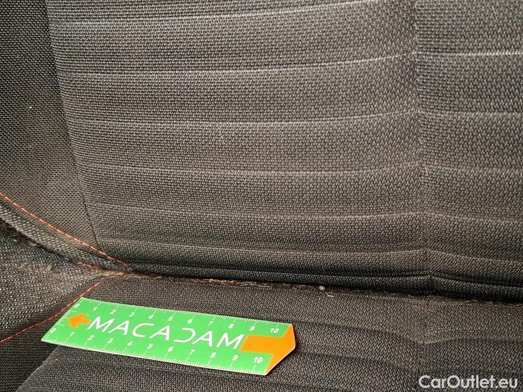  Peugeot  2008  Active Business 1.5 HDi 100CV BVM6 E6d #82