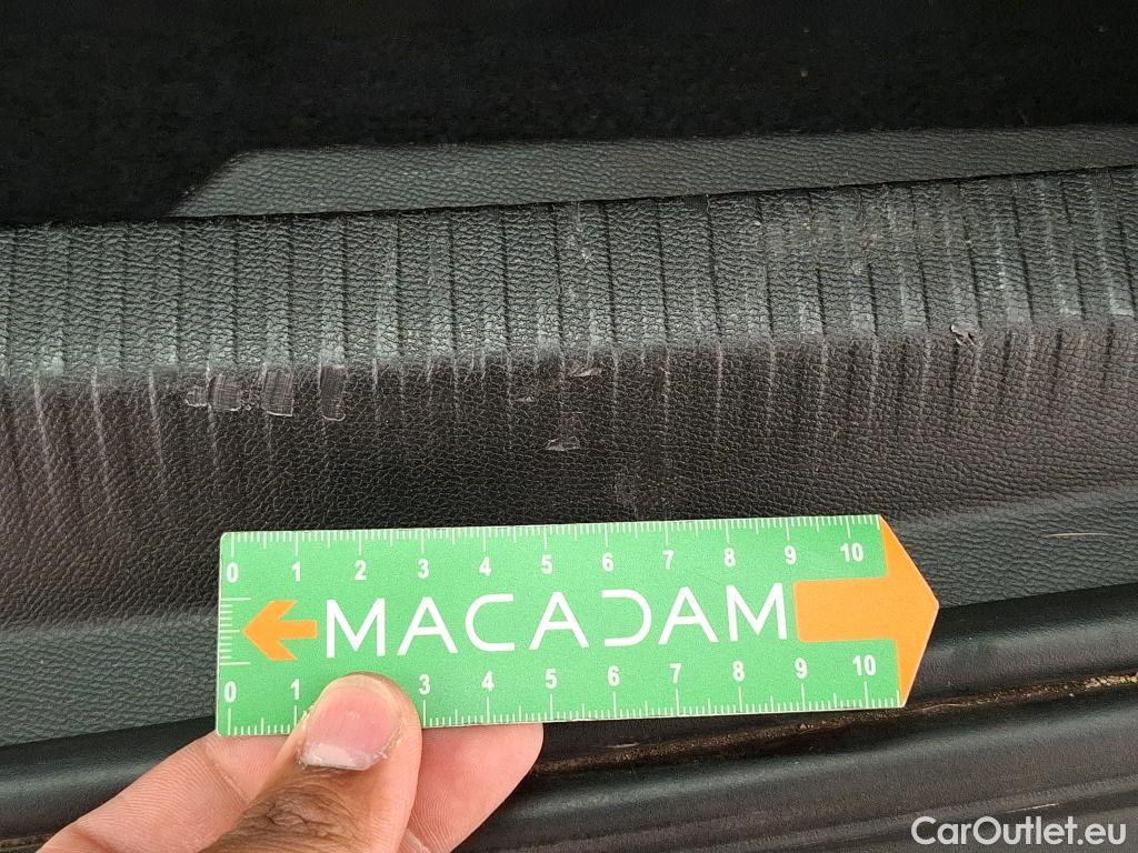  Peugeot  2008  Active Business 1.5 HDi 100CV BVM6 E6d #109