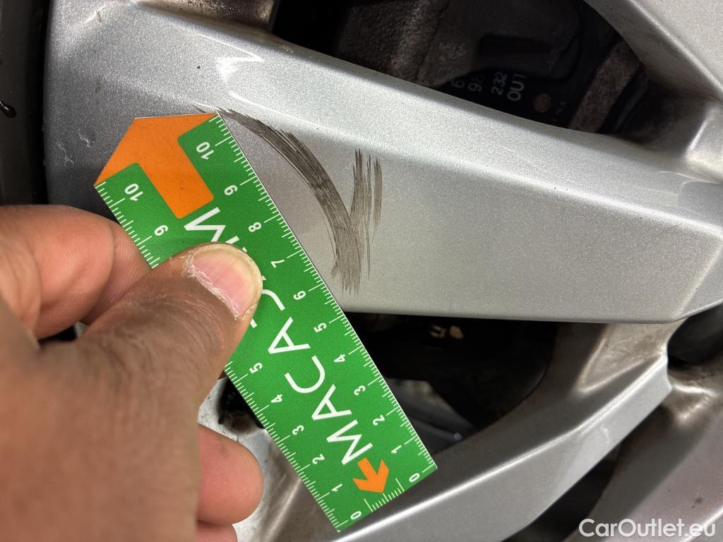  Peugeot  3008 PEUGEOT  / 2020 / 5P / SUV BlueHDi 130 S&S EAT8 Active Busine #6