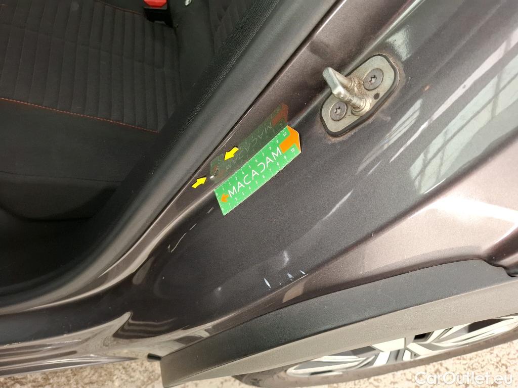  Peugeot  2008  Active Business 1.5 HDi 100CV BVM6 E6d #49