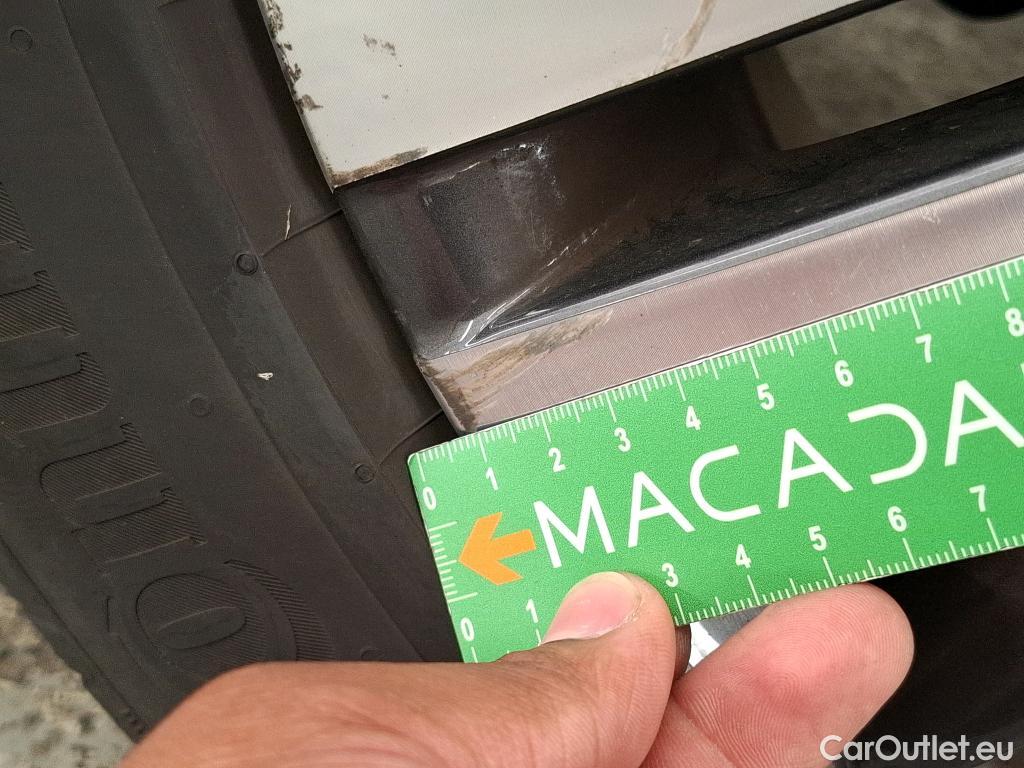  Peugeot  3008  Allure Pack 1.5 HDi 130CV BVA8 E6d #23