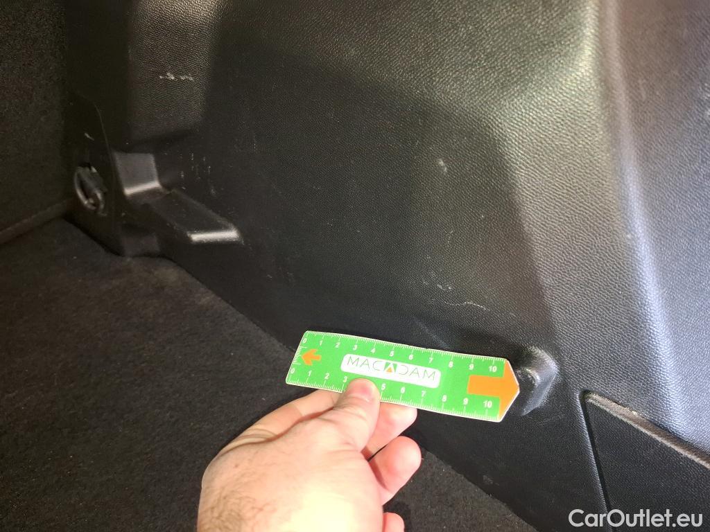  Peugeot  2008  Active Business 1.5 HDi 110CV BVM6 E6d #36