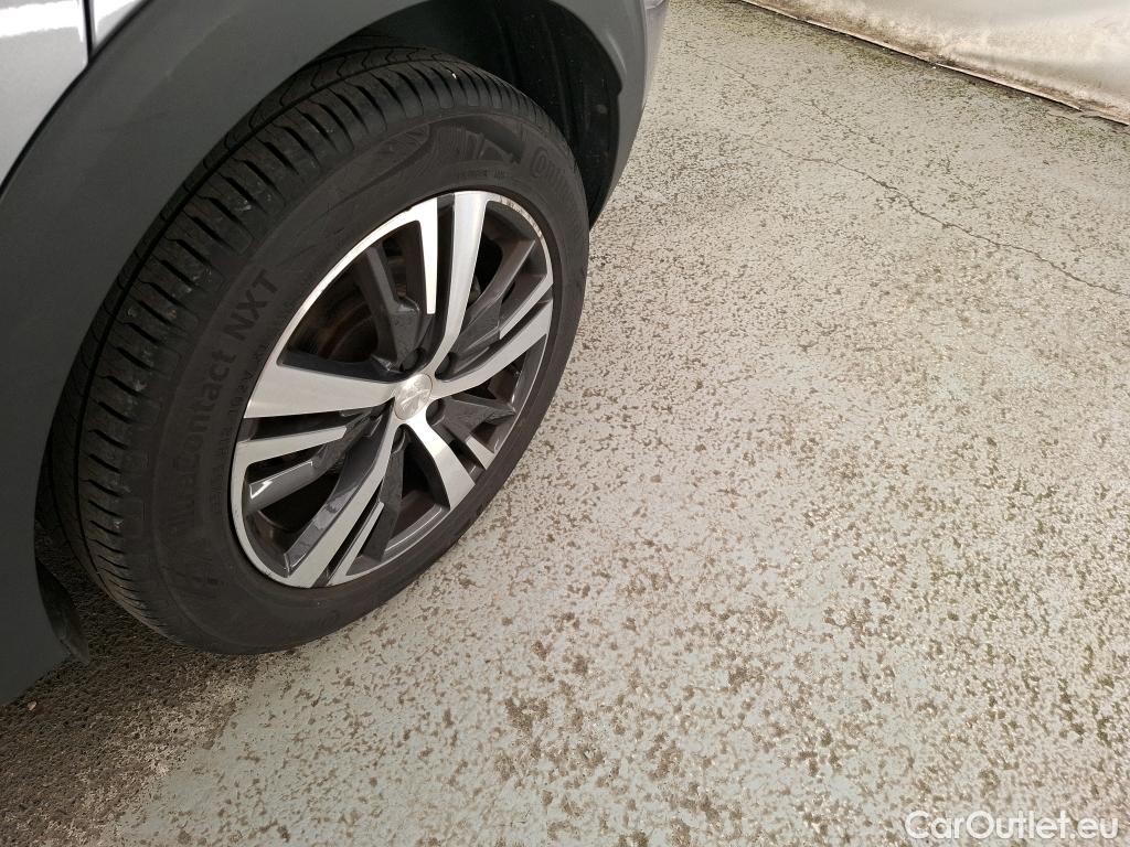  Peugeot  3008  Allure Pack 1.5 HDi 130CV BVA8 E6d #20